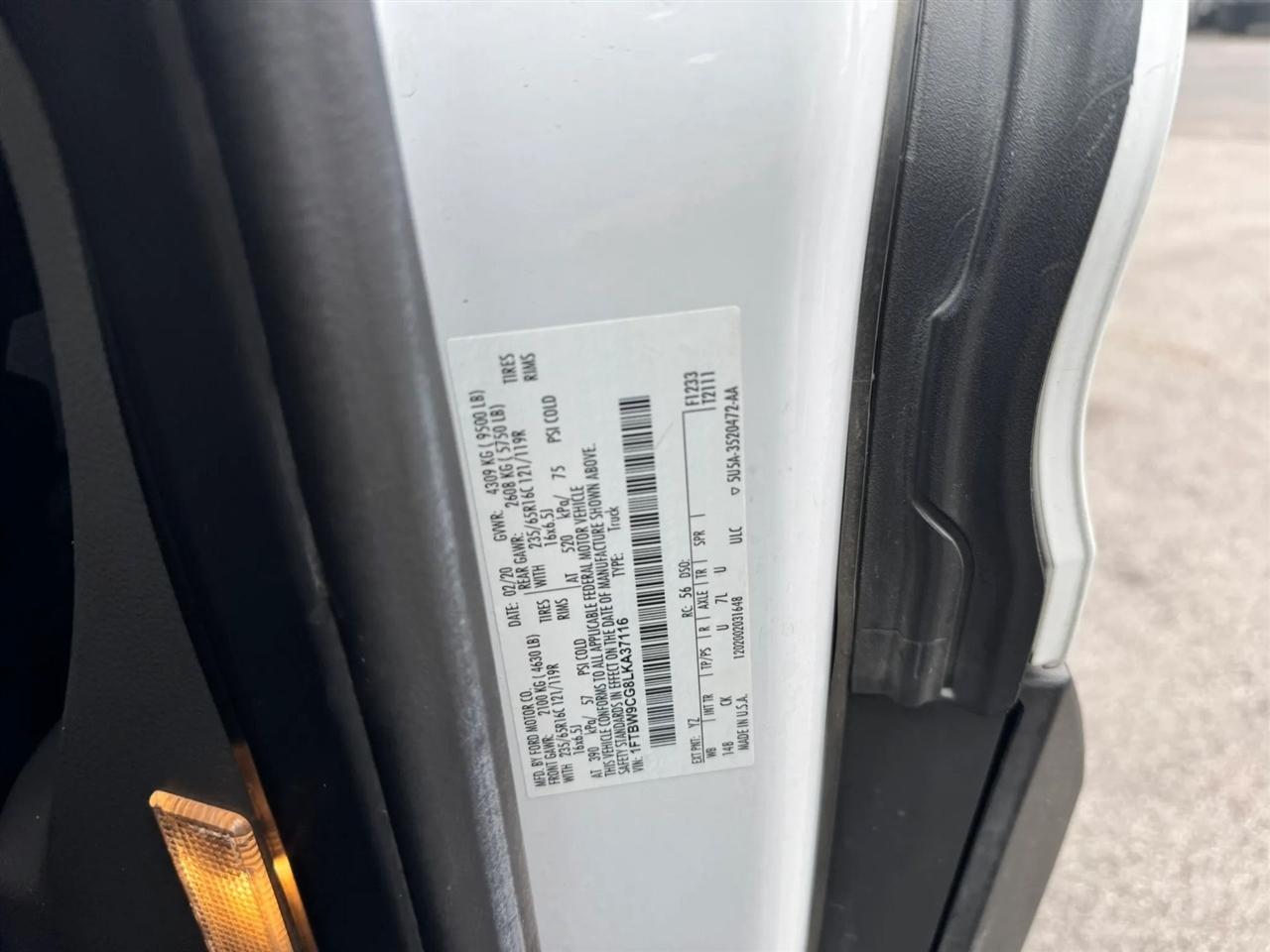 Ford Transit 350 Van Low Roof w/Sliding Pass. 130-in. WB 2020