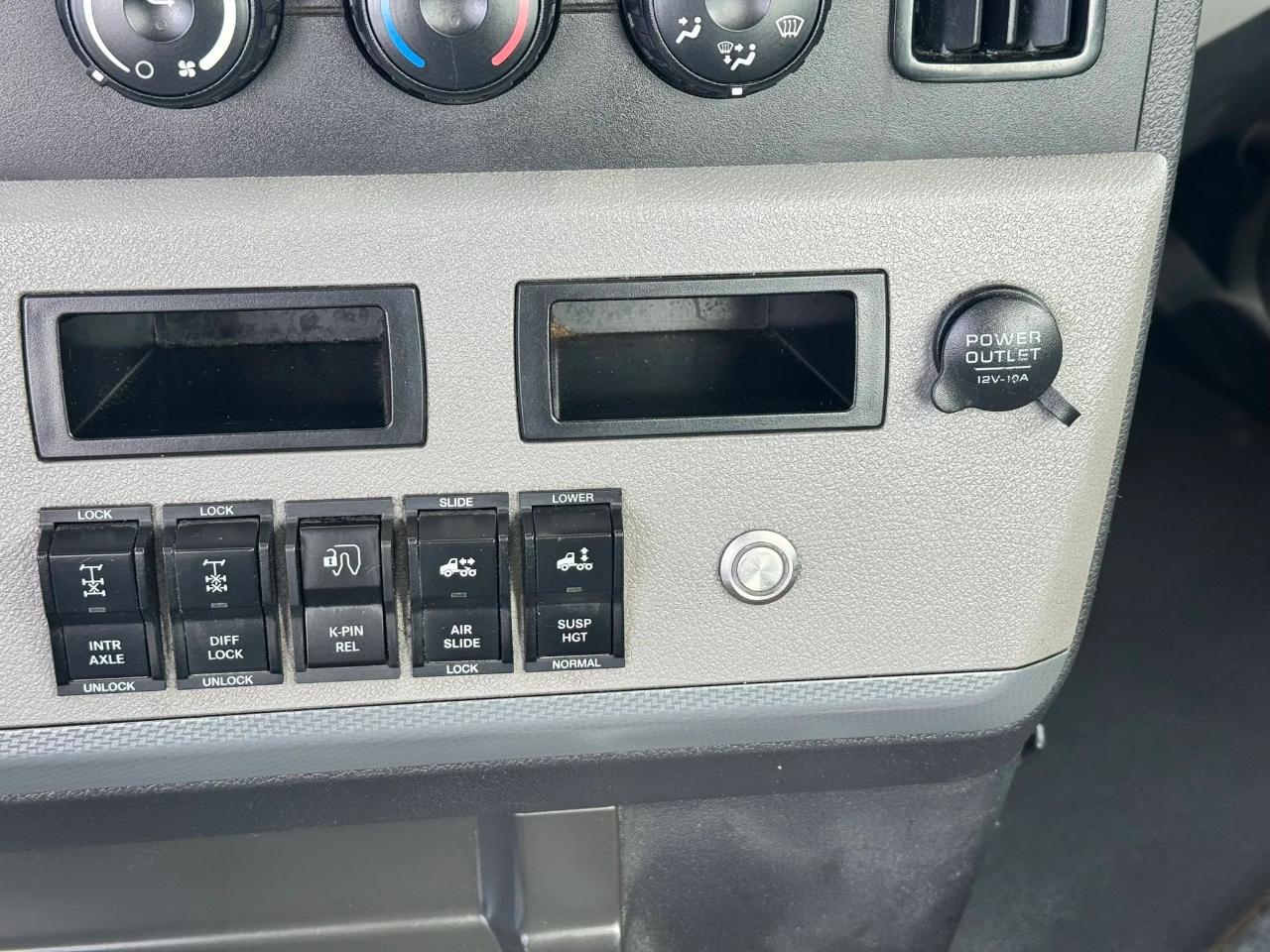 Freightliner Cascadia 116  2021
