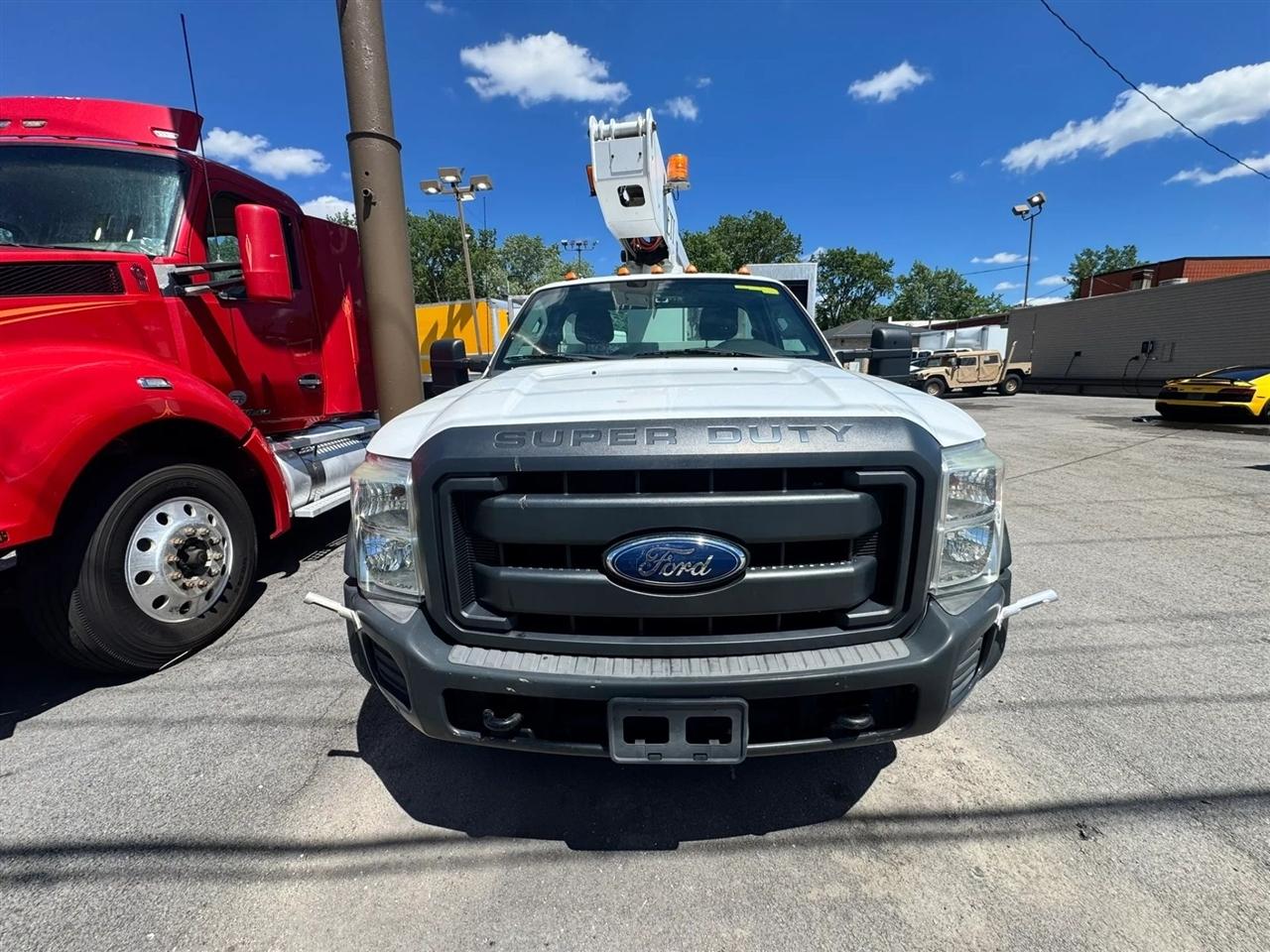 Ford F-450 SD Regular Cab DRW 2WD 2012