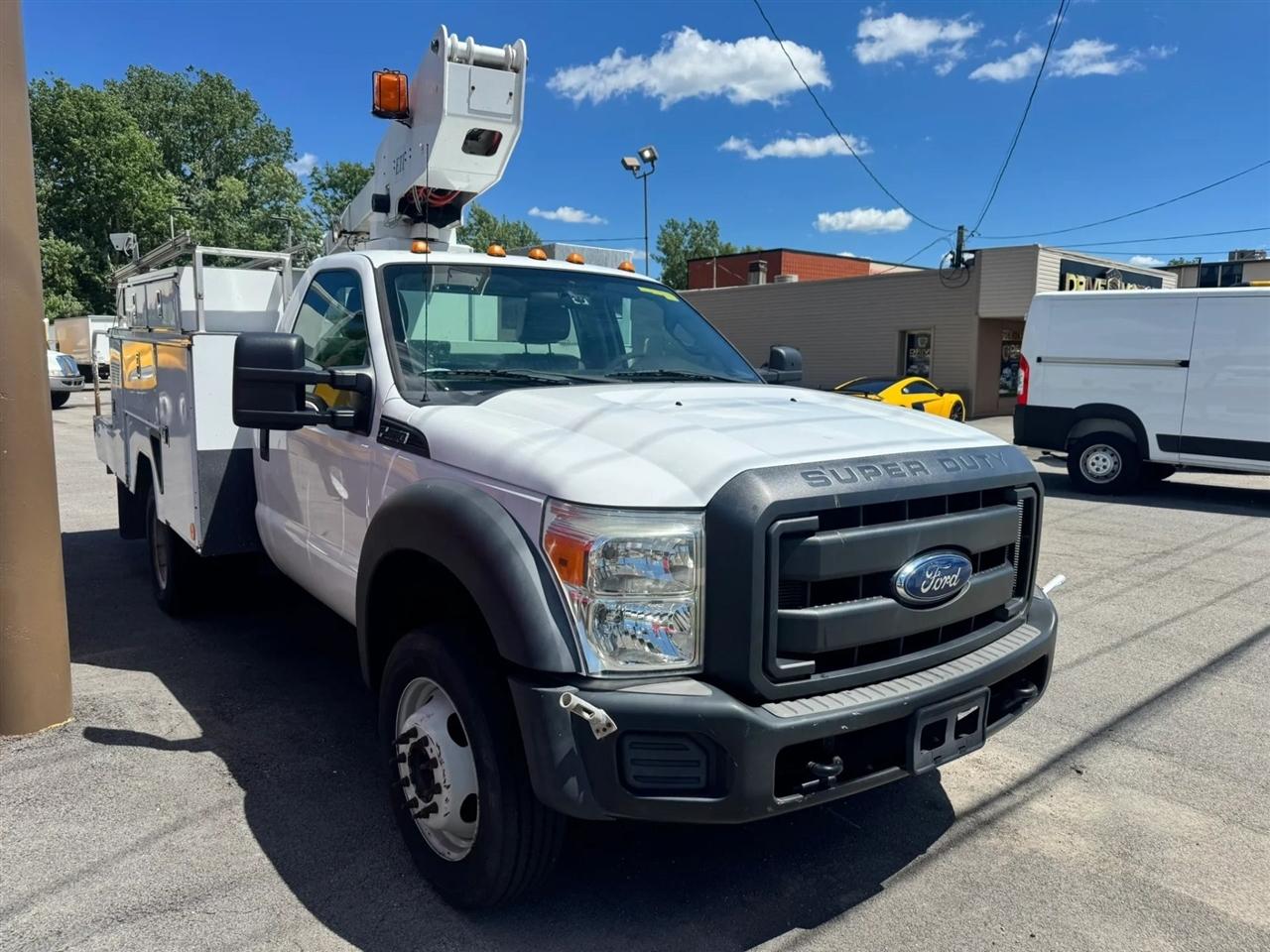 Ford F-450 SD Regular Cab DRW 2WD 2012