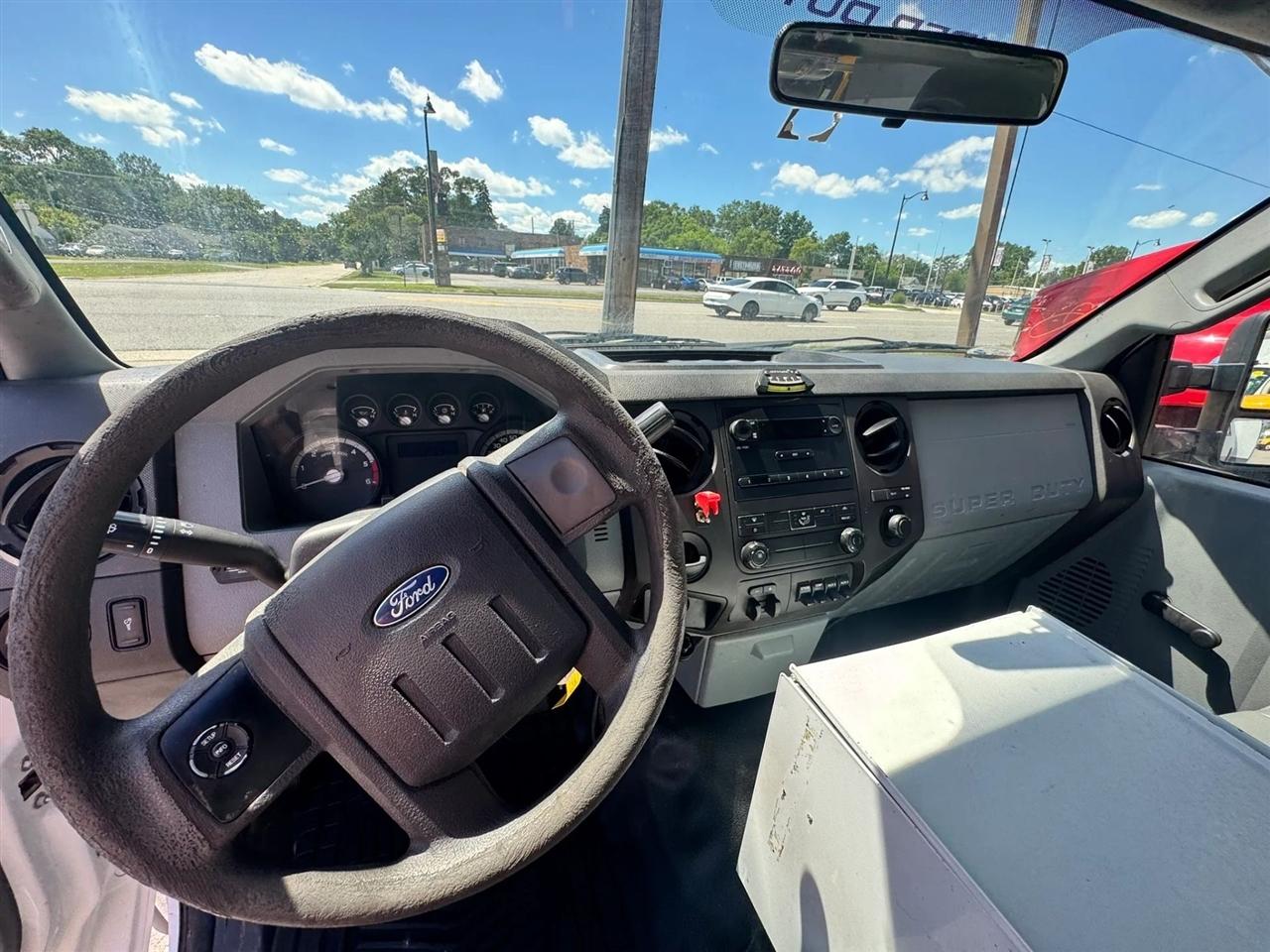 Ford F-450 SD Regular Cab DRW 2WD 2012
