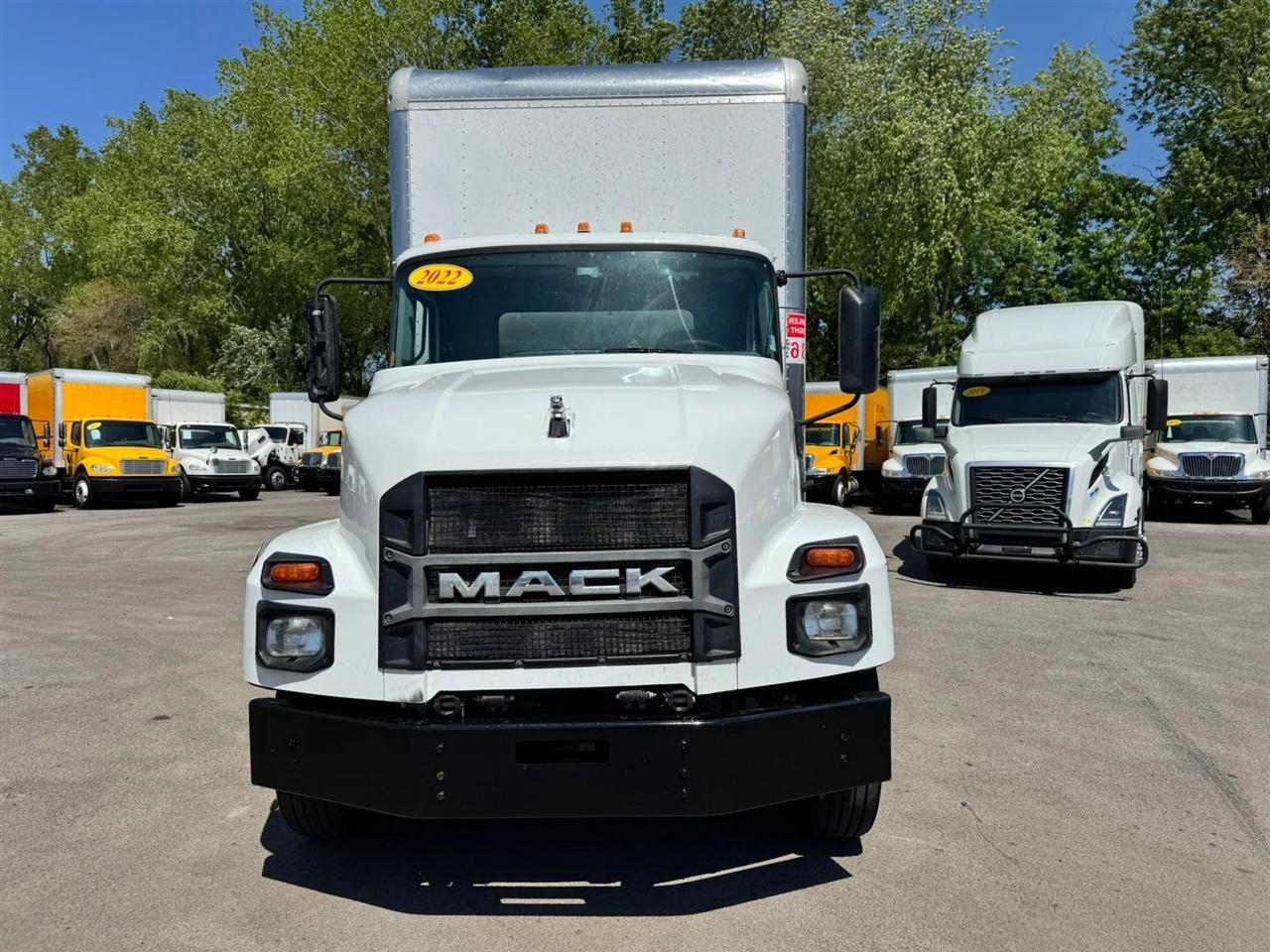 Mack MD  2022