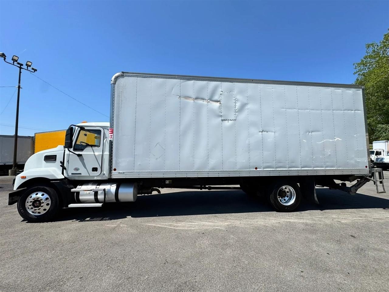 Mack MD  2022