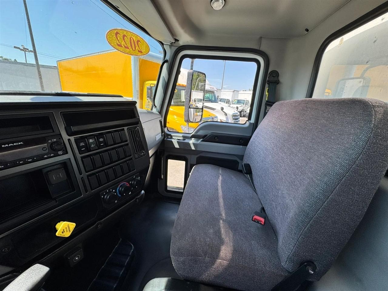 Mack MD  2022