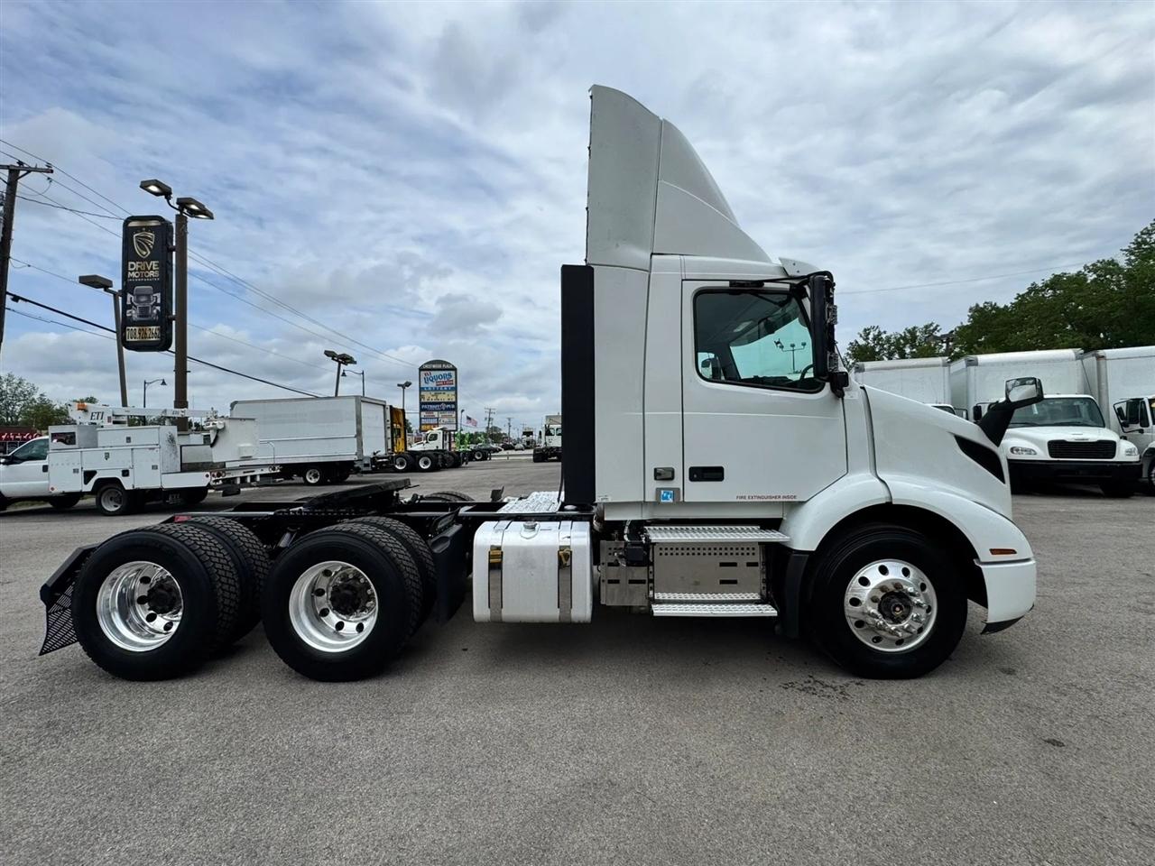 Volvo VNR  2020