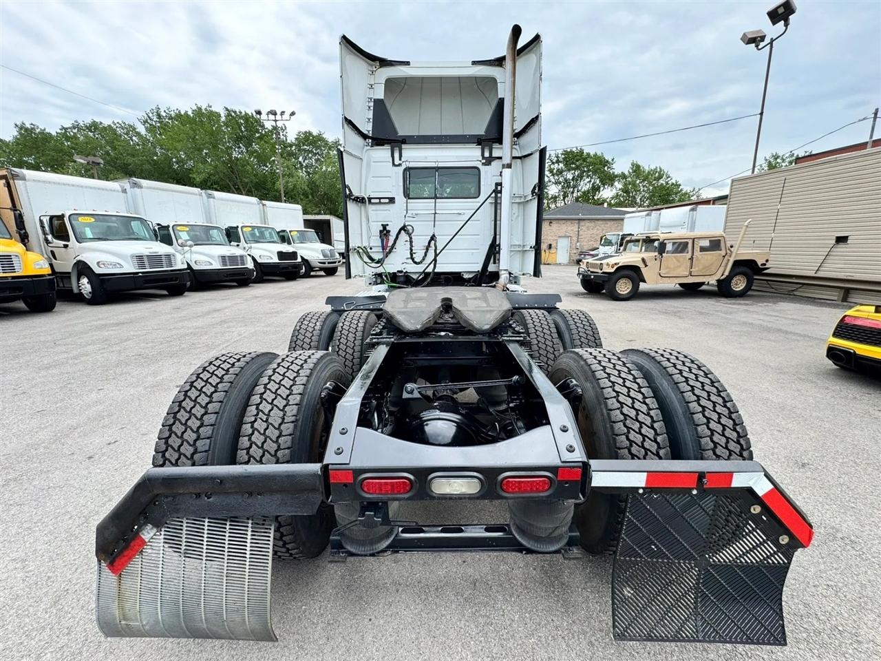 Volvo VNR  2020