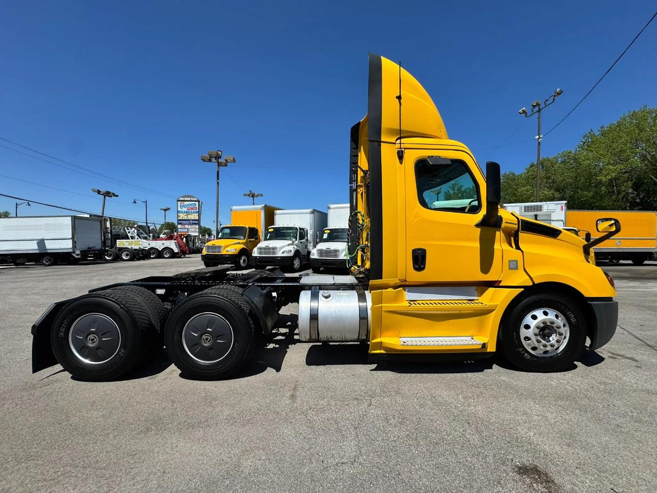 Freightliner New Cascadia 126  2020