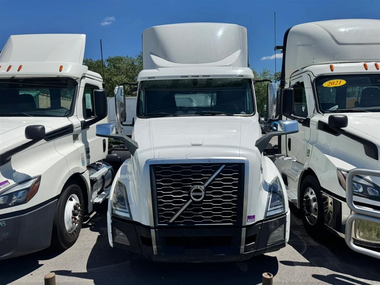 2020 Volvo VNL 
