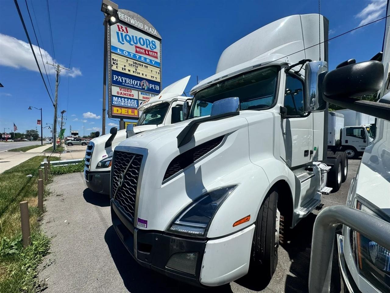 Volvo VNL  2020