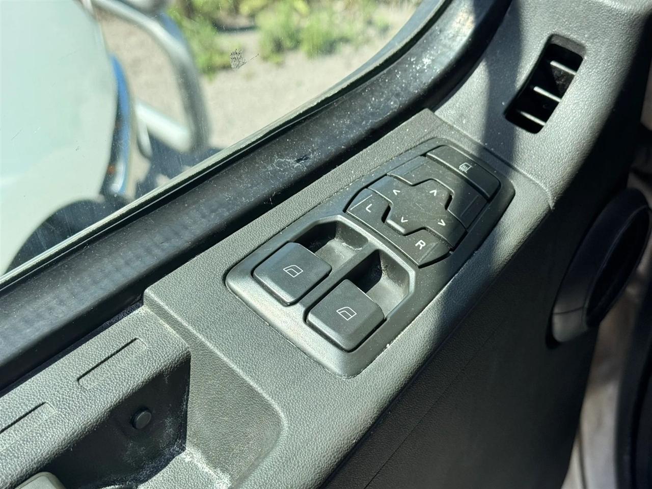 Volvo VNL  2020