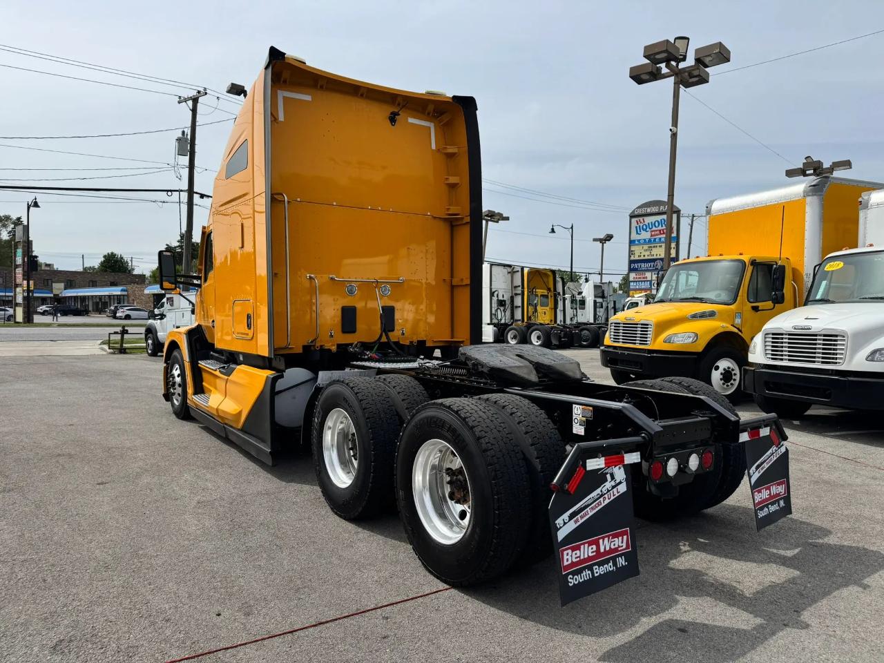 Kenworth 310  2023