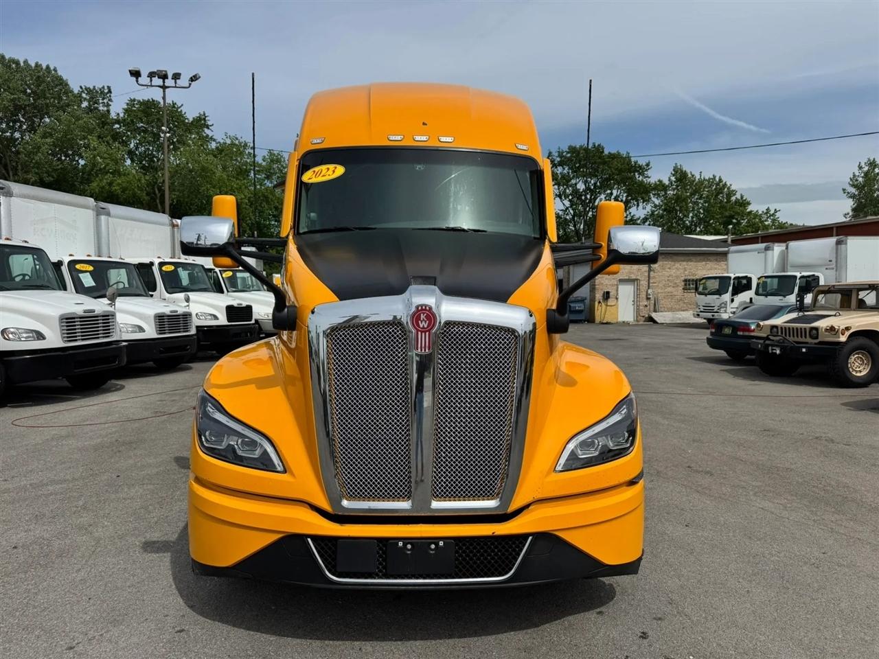 2023 Kenworth 310 CDL