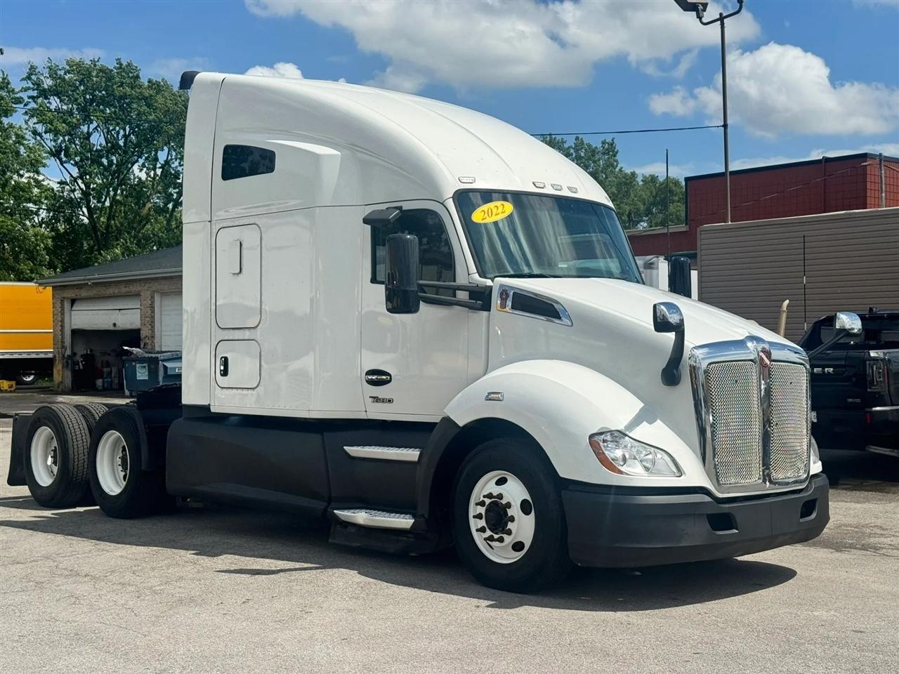 Kenworth 310  2022