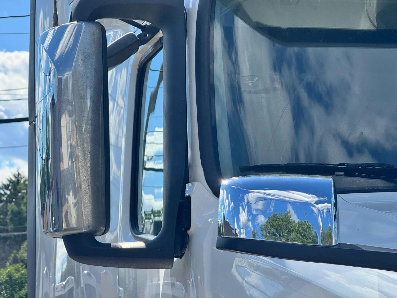 Volvo VNL  2020