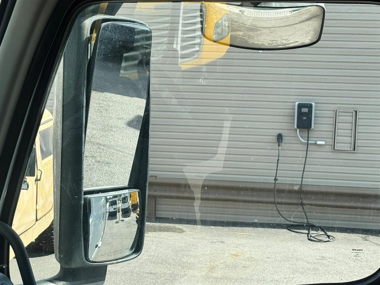 Volvo VNL  2020