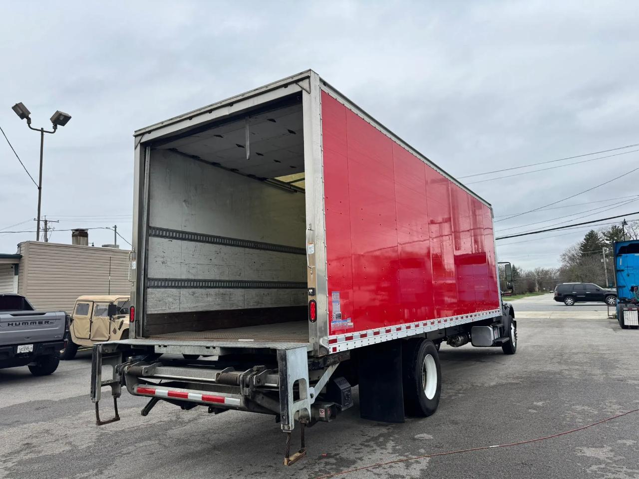 Freightliner M2 106 Medium Duty  2018