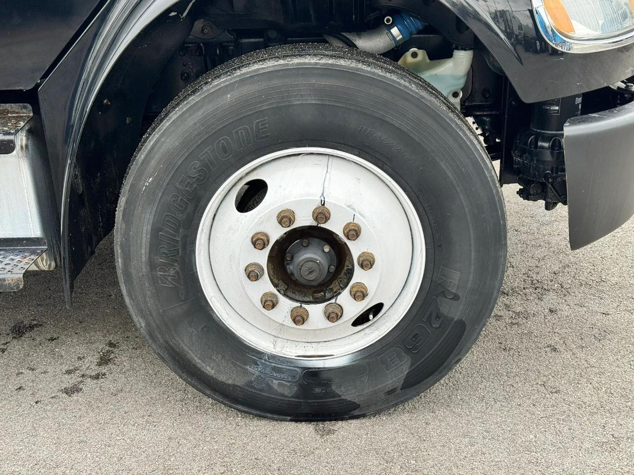 Freightliner M2 106 Medium Duty  2018