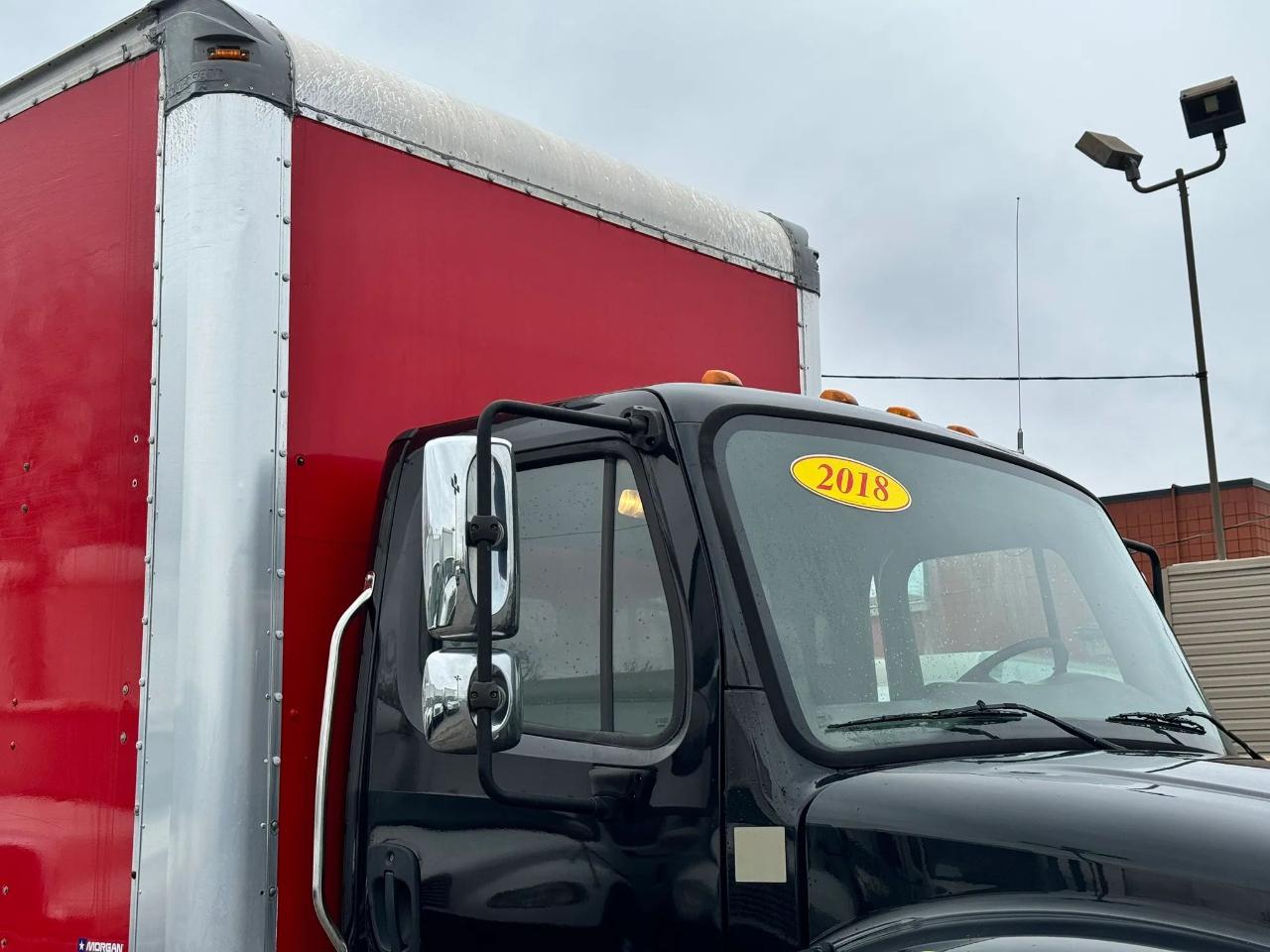 Freightliner M2 106 Medium Duty  2018