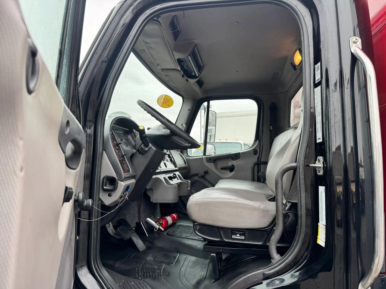 Freightliner M2 106 Medium Duty  2018