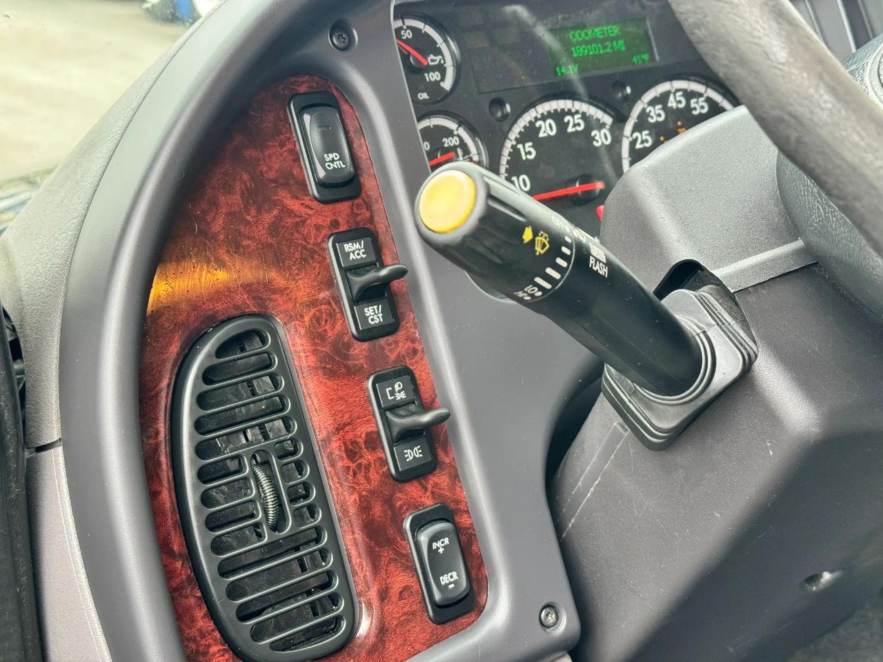 Freightliner M2 106 Medium Duty  2018