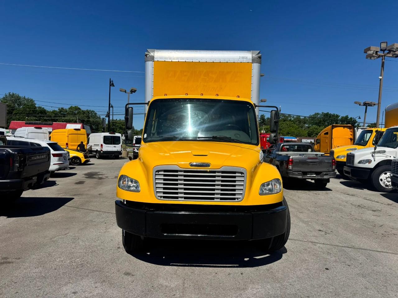 Freightliner M2 106  2019