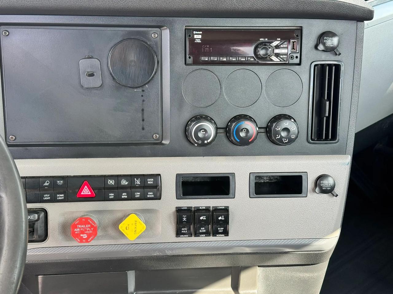 Freightliner Cascadia  2020