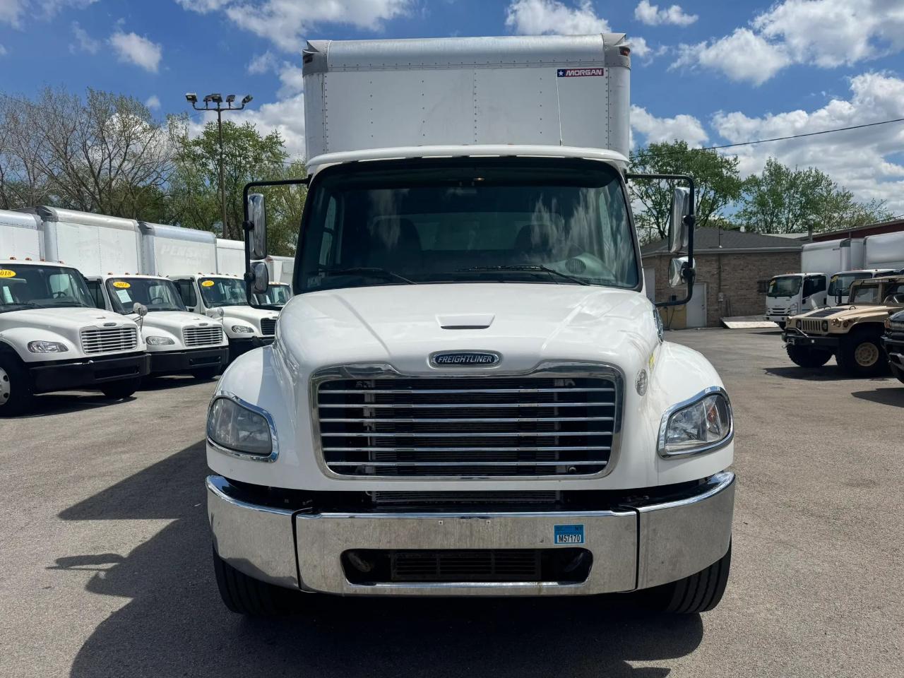Freightliner M2-106  2017