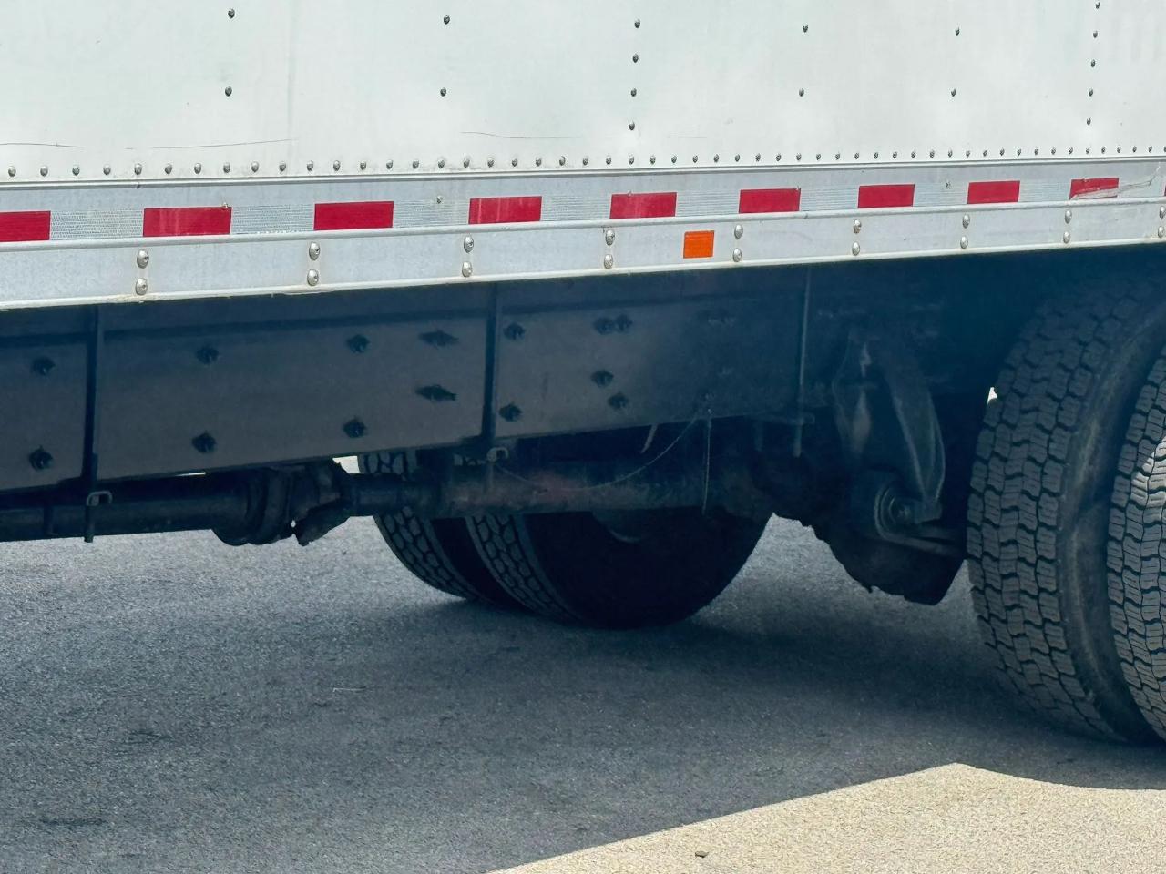 Freightliner M2-106  2017