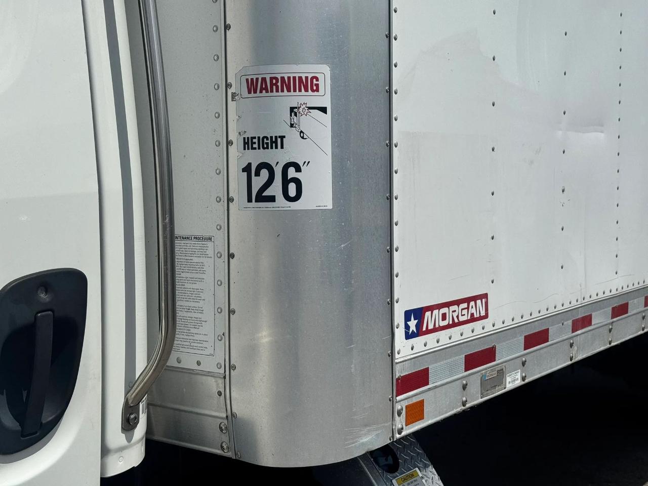 Freightliner M2-106  2017