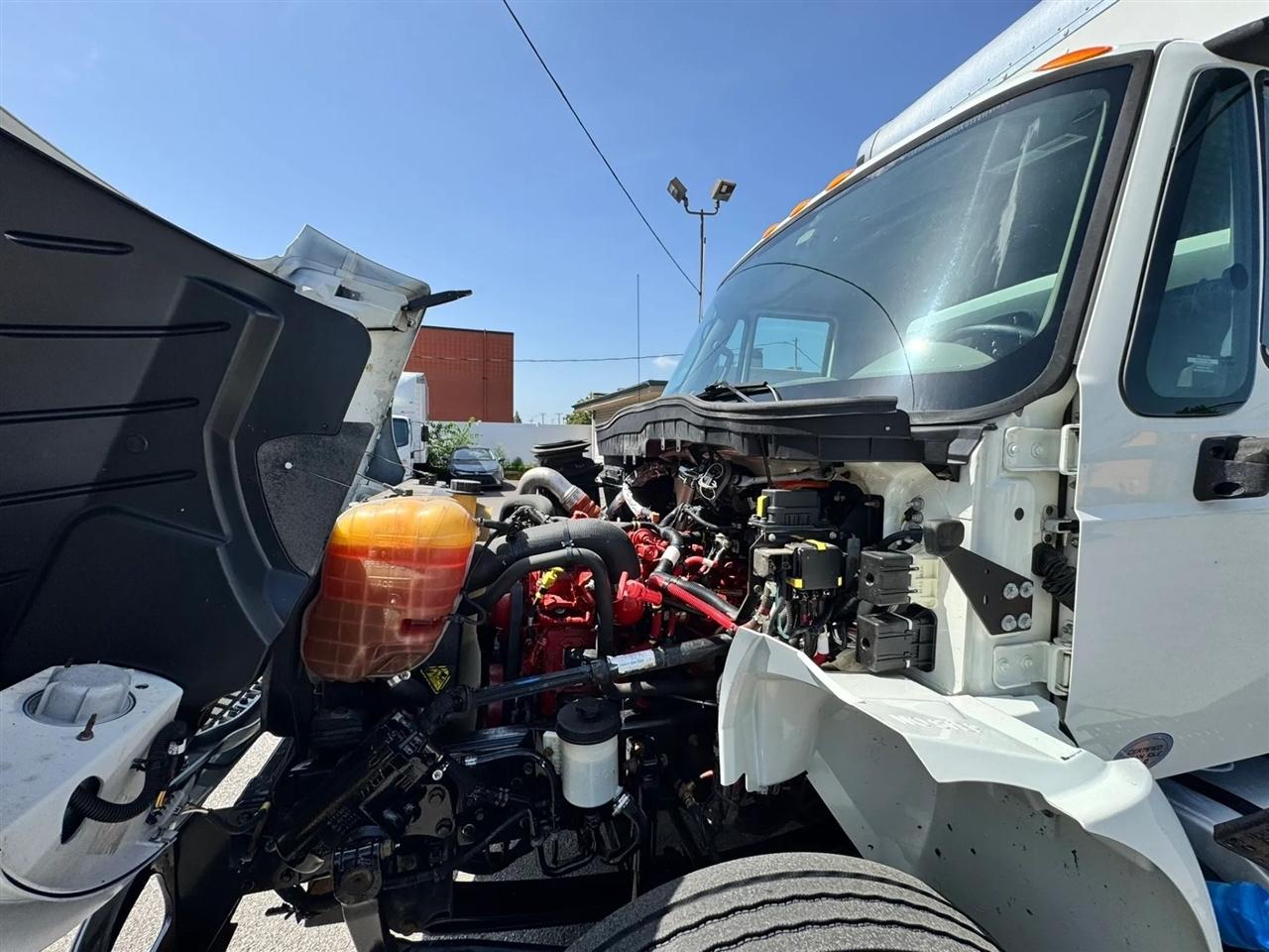 International DuraStar 4300  2018
