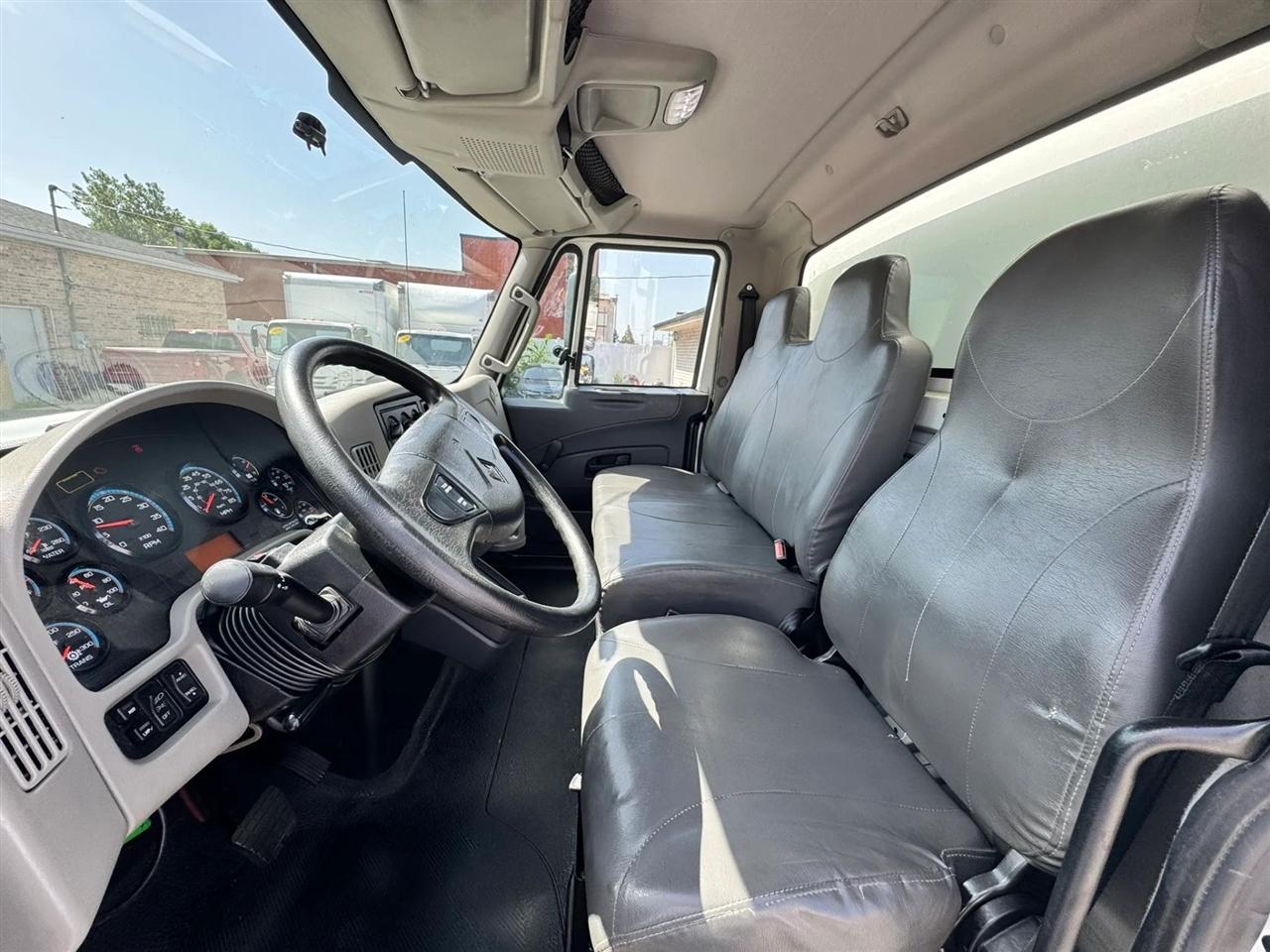International DuraStar 4300  2018