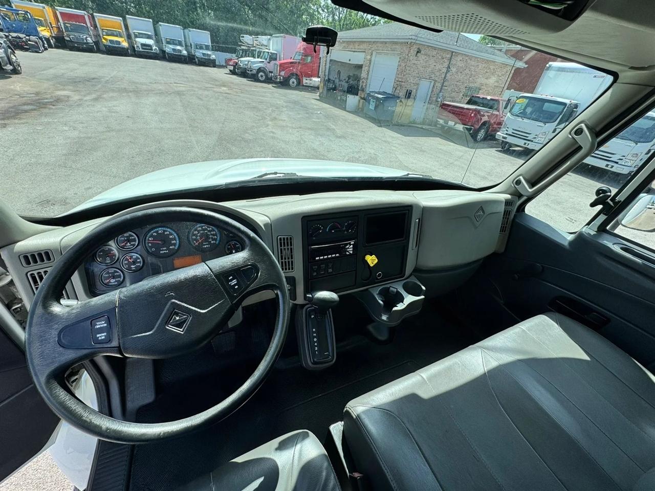 International DuraStar 4300  2018
