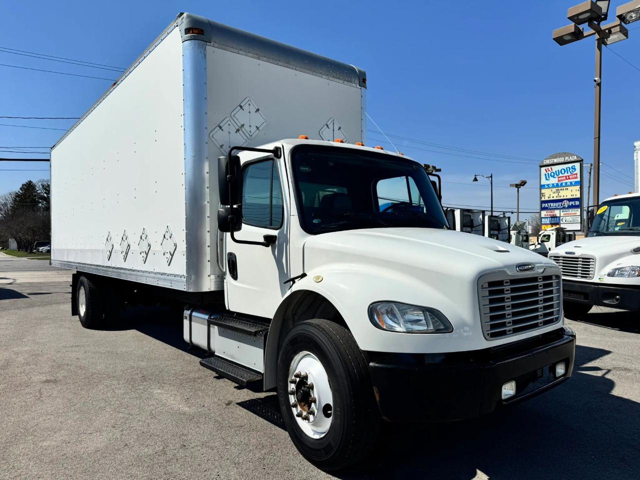 Freightliner M2 106 Medium Duty  2016