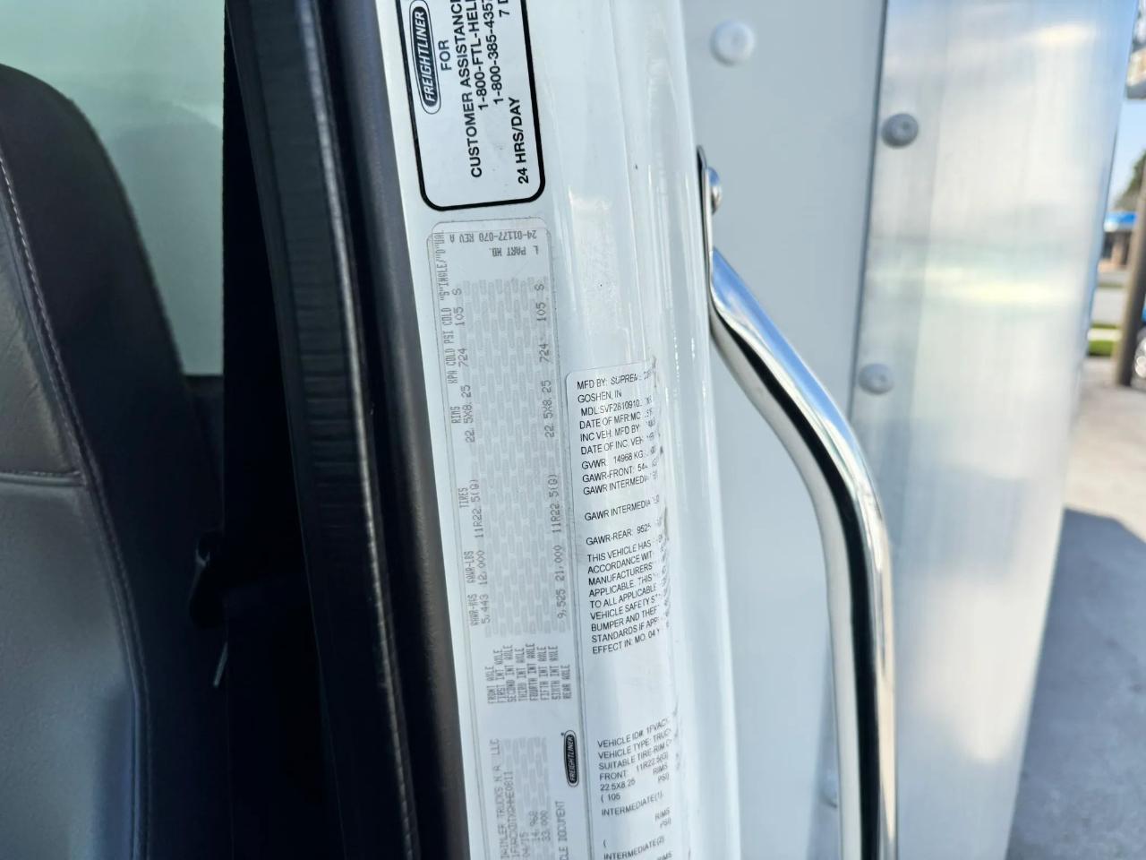Freightliner M2 106 Medium Duty  2016