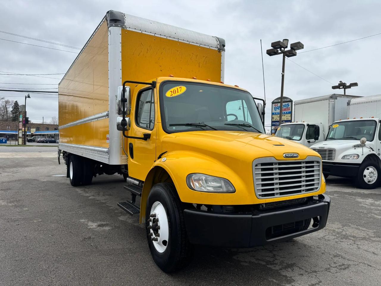 Freightliner M2 106 Medium Duty  2017