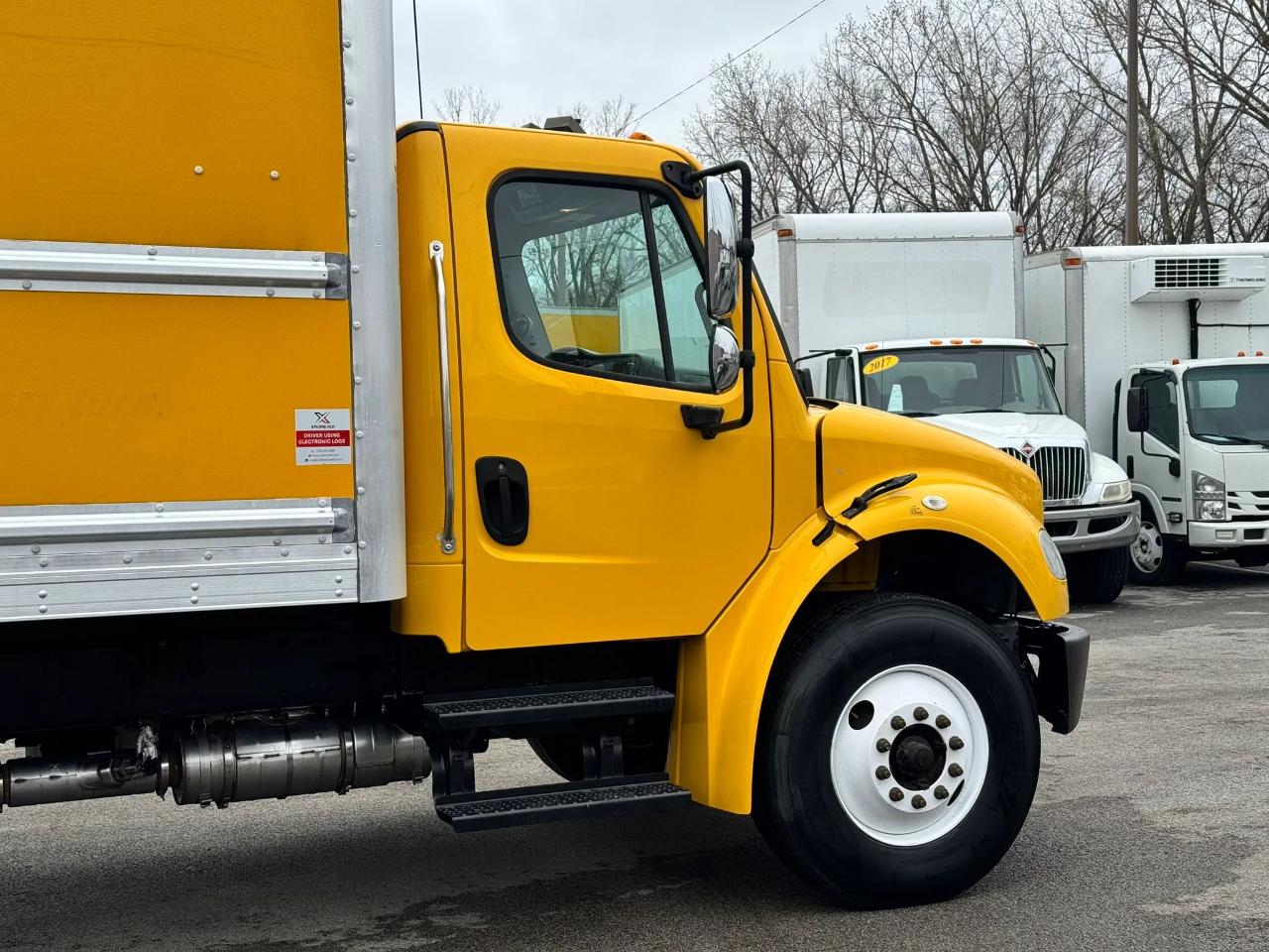 Freightliner M2 106 Medium Duty  2017