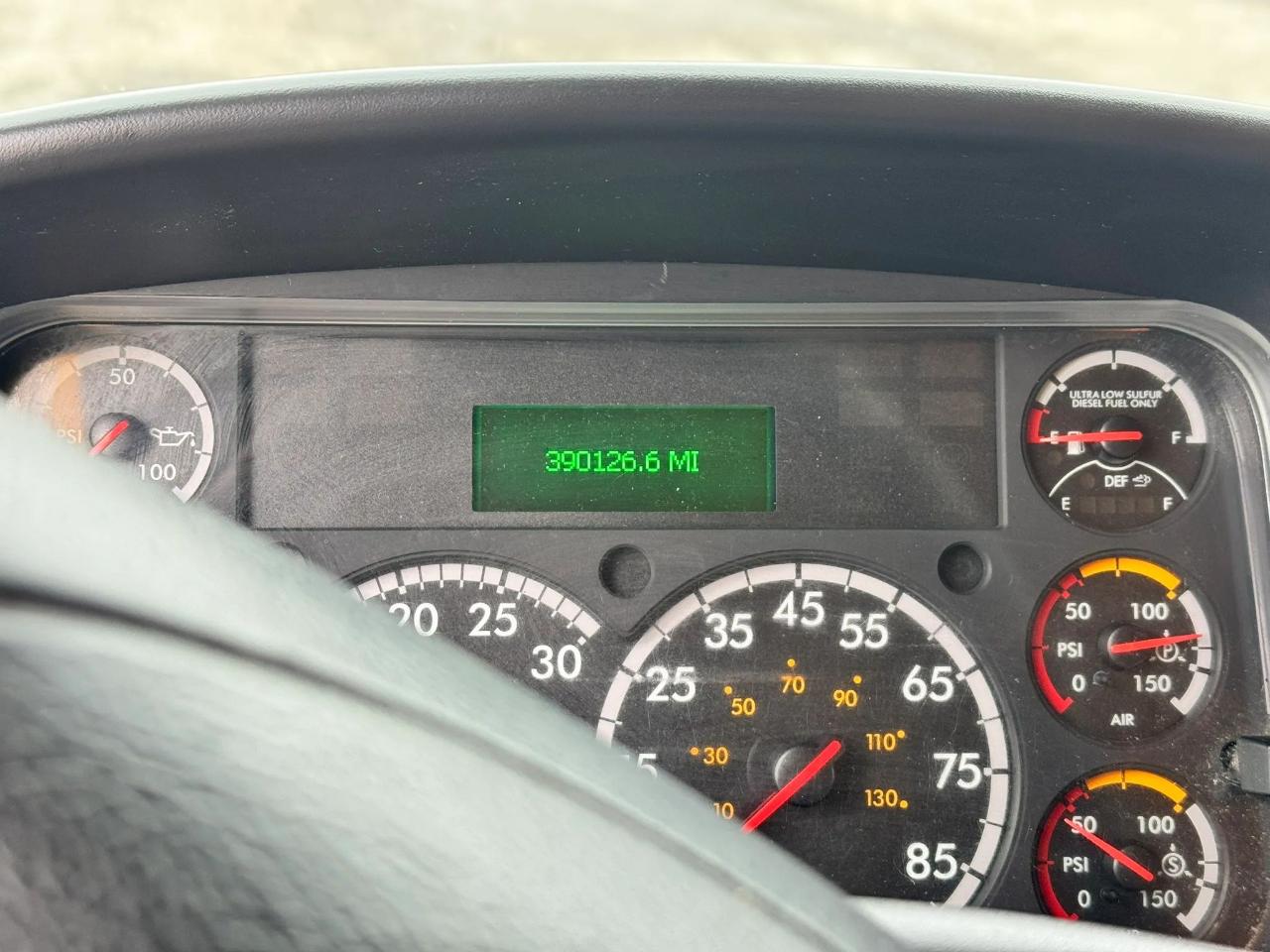 Freightliner M2 106 Medium Duty  2017