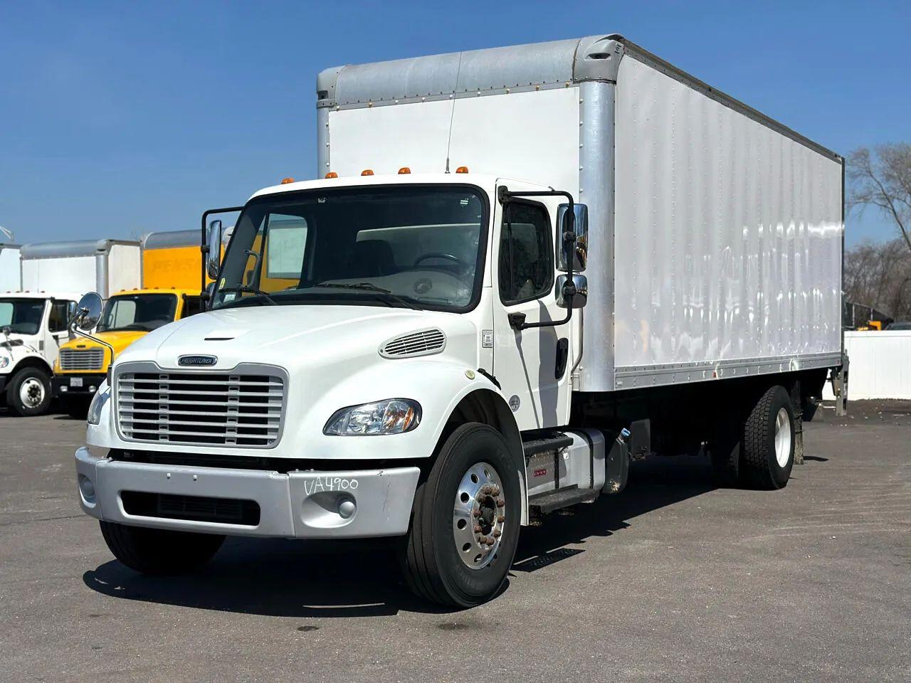 Freightliner M2 106 Medium Duty  2017