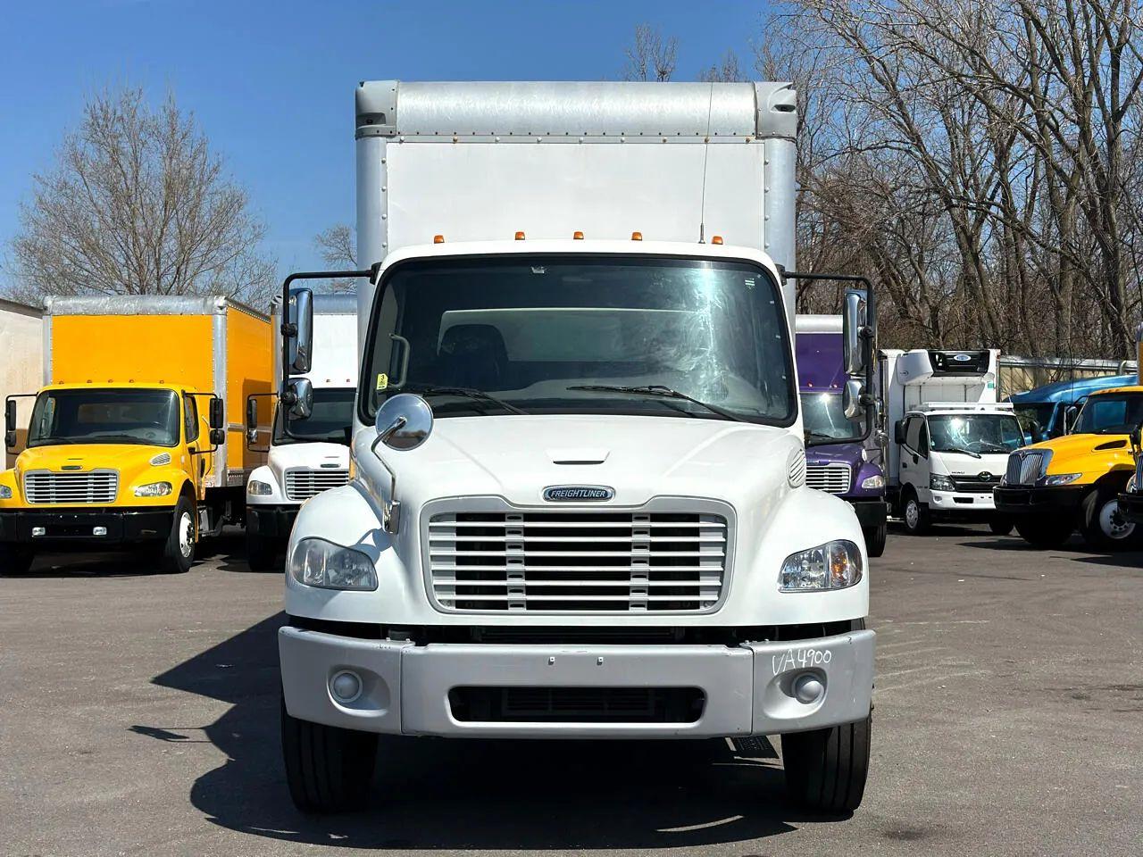 Freightliner M2 106 Medium Duty  2017