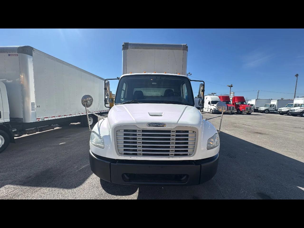 Freightliner M2 106 Medium Duty  2017