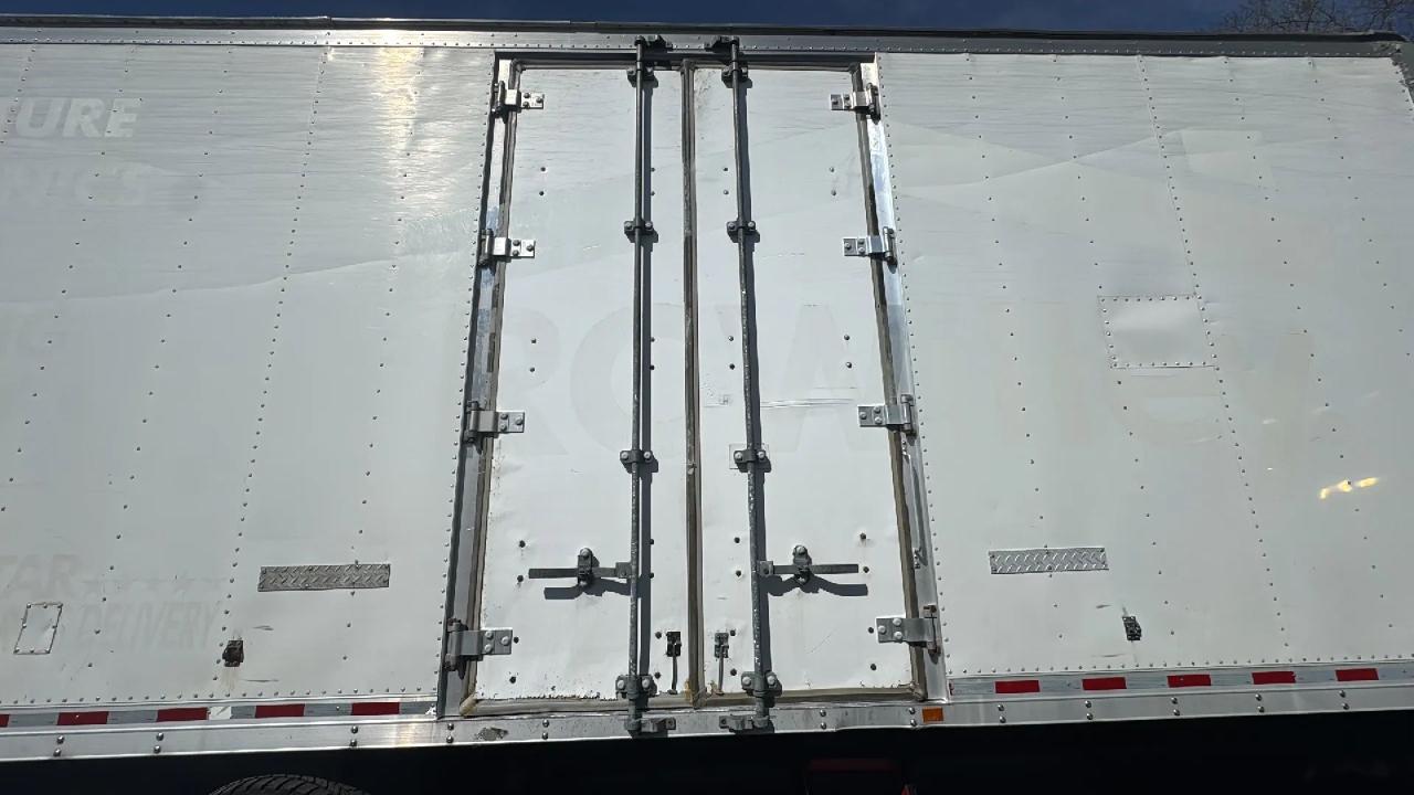 Freightliner M2 106 Medium Duty  2017