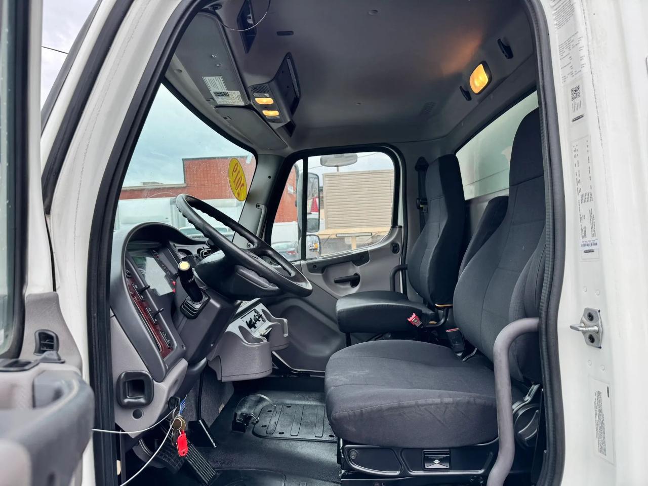 Freightliner M2 106  2019