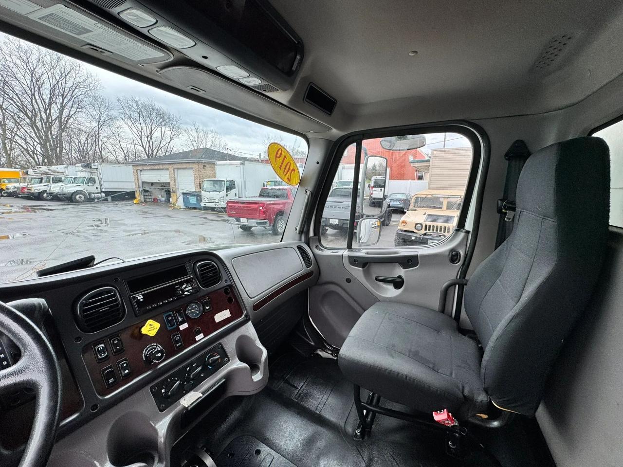 Freightliner M2 106  2019