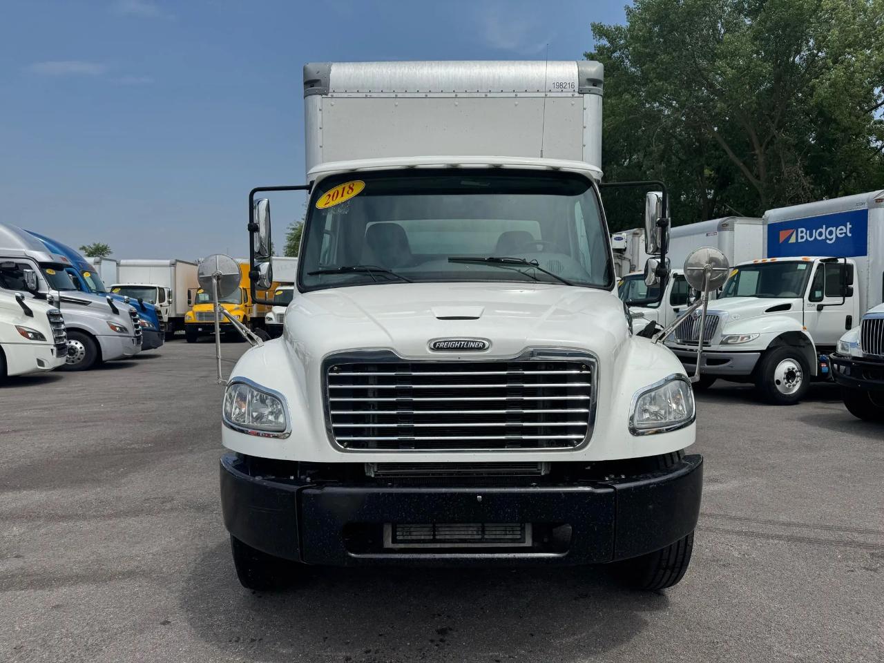 Freightliner M2 106  2018
