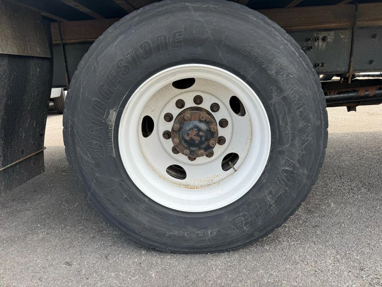 Freightliner M2 106  2018