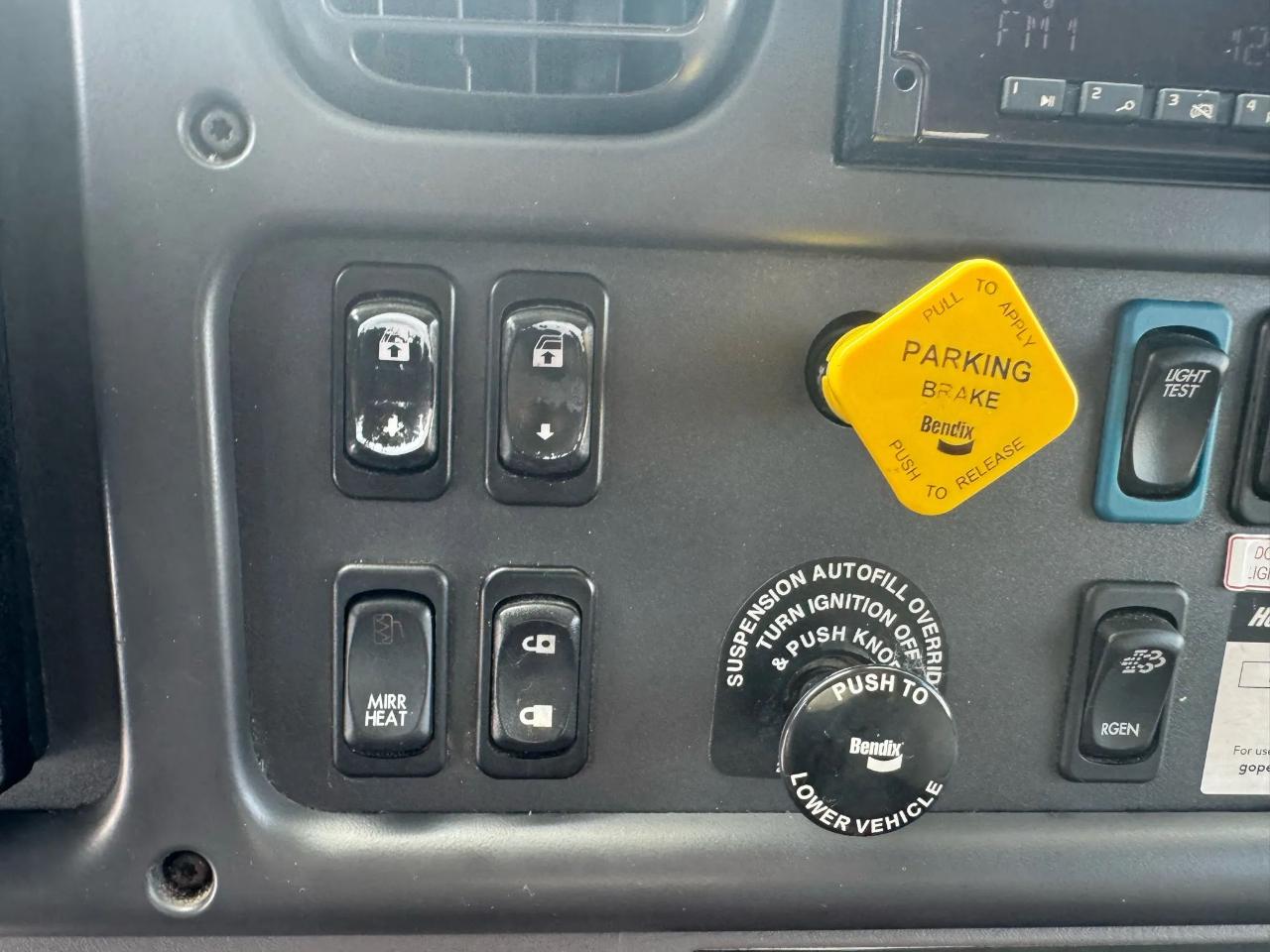 Freightliner M2 106  2018