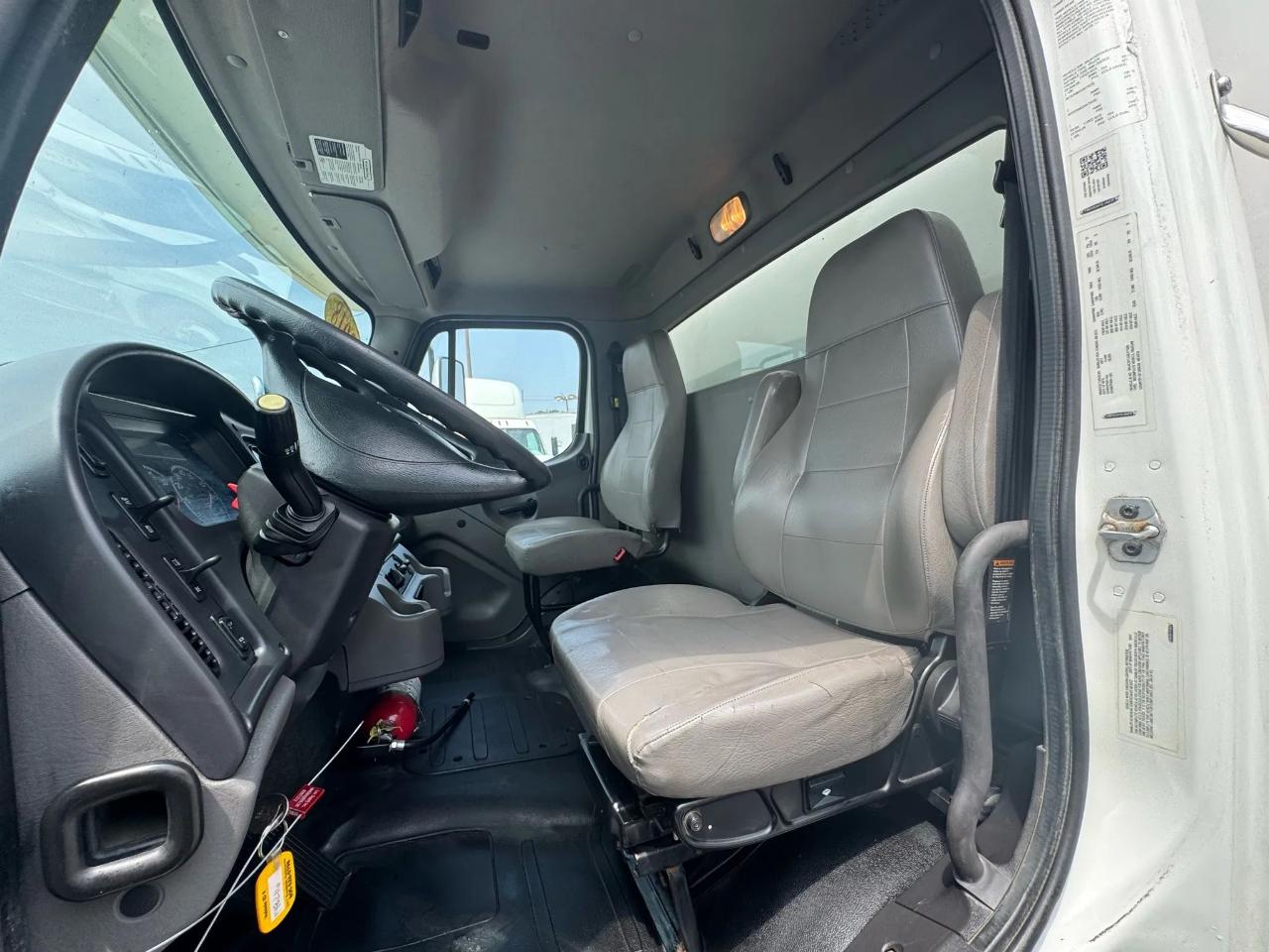 Freightliner M2 106  2018