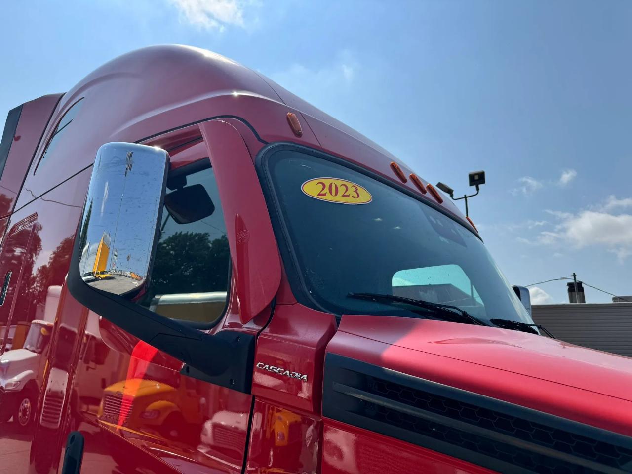 Freightliner Cascadia  2023