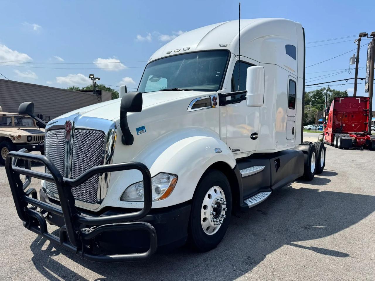 Kenworth 310  2022
