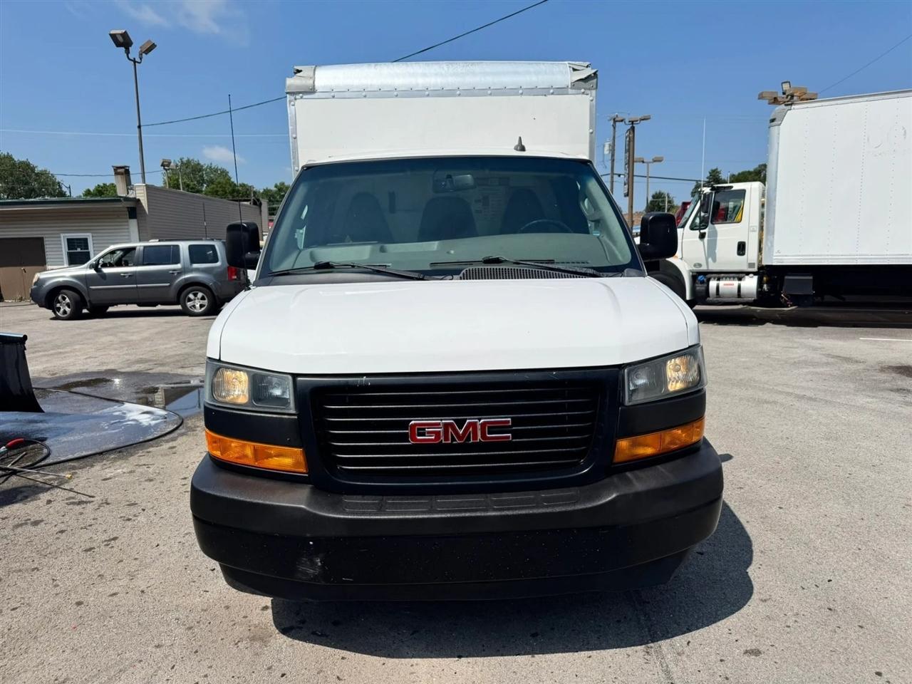 GMC Savana G3500 139 in 2019